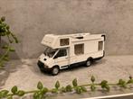 Camper Renault Master, Hobby en Vrije tijd, Modelauto's | 1:43, Ophalen of Verzenden, Zo goed als nieuw, Auto, Overige merken