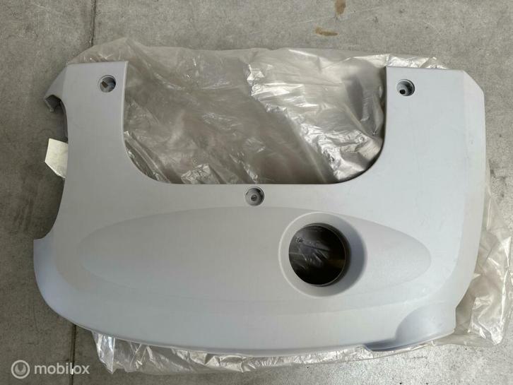 Afdekkap Motor Renault Megane 3 RX4 NIEUW 8200035755, Auto-onderdelen, Motor en Toebehoren, Gebruikt, Ophalen of Verzenden