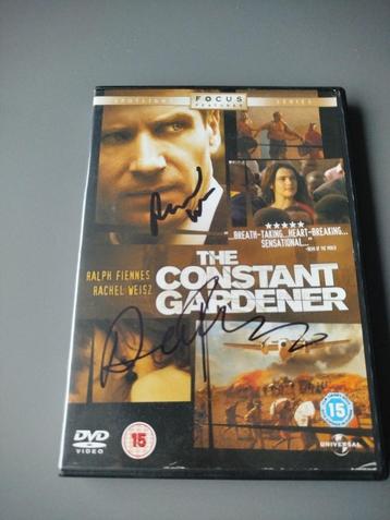 Constant Gardener met handtekeningen (o.a. Ralph Fiennes) beschikbaar voor biedingen