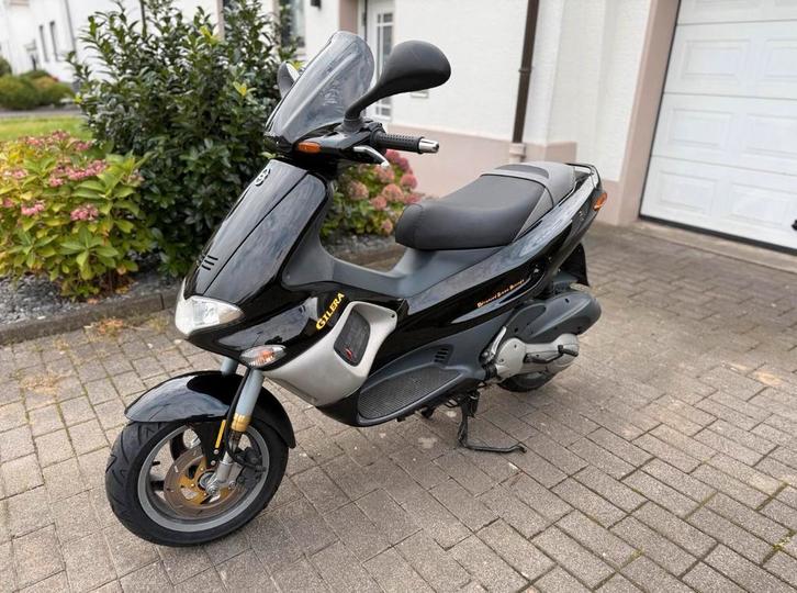 Gilera runner FX R 180cc, Fietsen en Brommers, Scooters | Overige merken, Zo goed als nieuw, Maximaal 45 km/u, Benzine, Ophalen