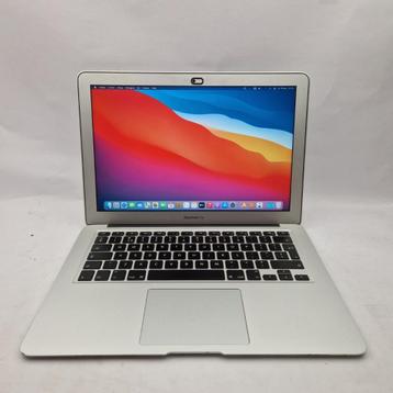 Apple MacBook air 2017 128GB || Nu voor €199,99 beschikbaar voor biedingen