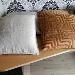 4 Kussen 2 paar, Ophalen, Zo goed als nieuw, Beige, Vierkant