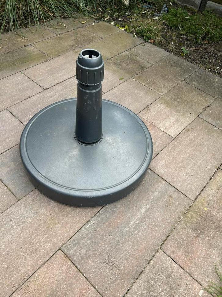 Helcosol Parasolvoet 70kg - Gebruikt, Goed!, Tuin en Terras, Parasols, Gebruikt, Parasolvoet, Minder dan 1 meter, Ophalen