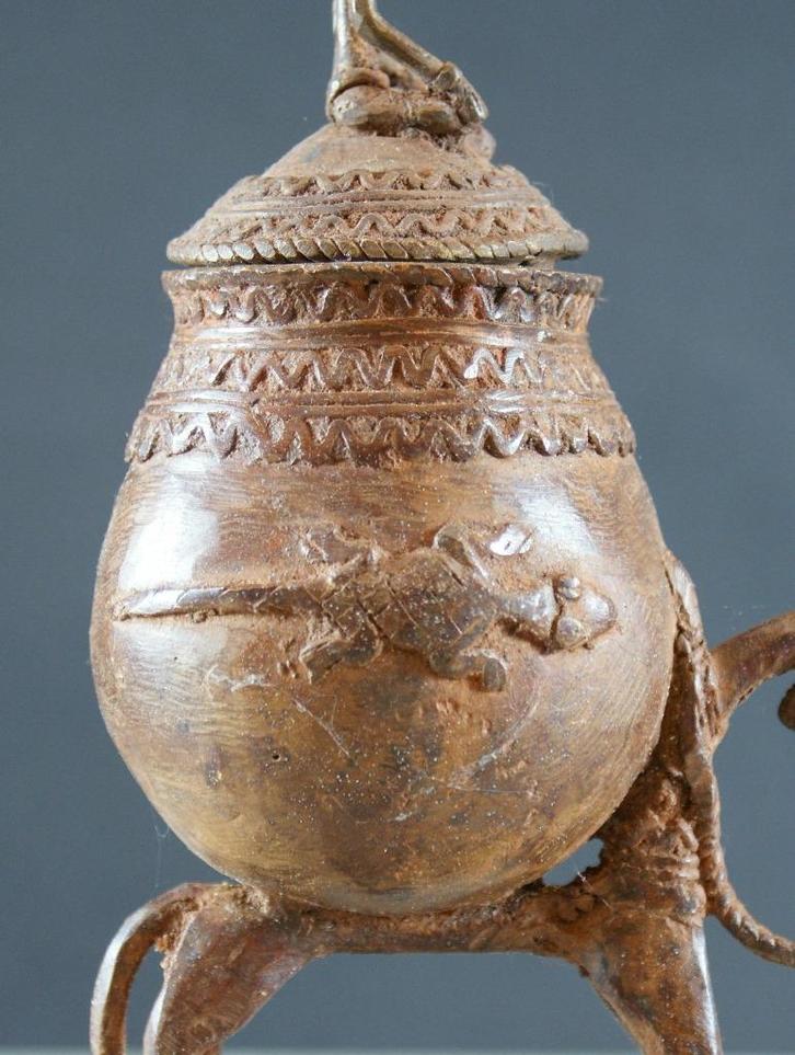 rituele wasbronze beker van het Dogon-volk, Antiek en Kunst, Antiek | Koper en Brons, Brons, Ophalen of Verzenden