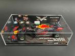 Zeldzaam schaalmodel Max Verstappen editie 45 met bandenset, Ophalen of Verzenden, Nieuw, Formule 1
