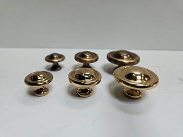 Diverse meubelknop messing B308 beschikbaar voor biedingen