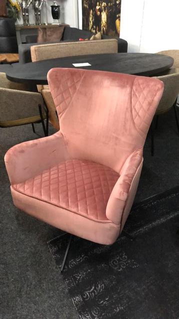 Draaifauteuil velvet in 3 kleuren beschikbaar voor biedingen