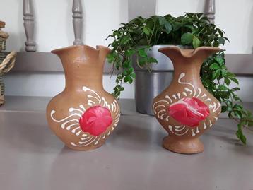 Vintage kruikjes - retro, jaren zeventig, jaren tachtig beschikbaar voor biedingen