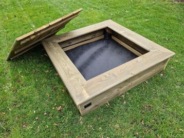 HOUTEN ZANDBAK 100x100 incl deksel kant en klaar geleverd beschikbaar voor biedingen