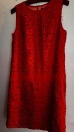 Mooie rode jurk van Marccain, Kleding | Dames, Jurken, Maat 38/40 (M), Ophalen of Verzenden, Zo goed als nieuw, Knielengte