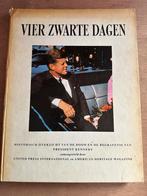 Boek moord Kennedy uit jaren zestig, Ophalen of Verzenden, Zo goed als nieuw