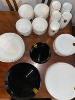 Action golden line servies NIEUW twv €150, Nieuw, Ophalen of Verzenden, Bord(en), Overige stijlen
