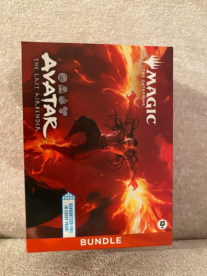 Magic: The Gathering Avatar Bundle - Nieuw!, Hobby en Vrije tijd, Verzamelkaartspellen | Magic the Gathering, Nieuw, Boosterbox
