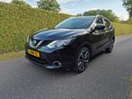 Nissan Qashqai 1.2 Dig-t 85KW 2WD 2014 Zwart, Voorwielaandrijving, Zwart, 4 cilinders, Zwart