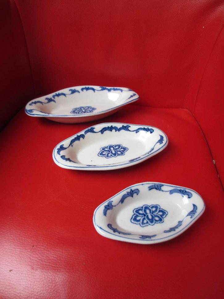 Chinees porceleinen schaaltjes blauw/wit ovaal 3 maten, Antiek en Kunst, Antiek | Porselein, Ophalen of Verzenden