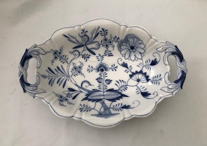 Antieke porseleinen schaal - Zwiebelmuster -1887-1897, Antiek en Kunst, Antiek | Servies compleet, Ophalen of Verzenden