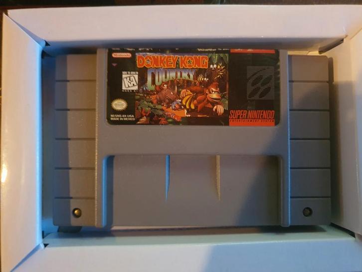 Donkey Kong Country (Compleet) (USA), Spelcomputers en Games, Games | Nintendo Super NES, Zo goed als nieuw, Avontuur en Actie