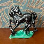 Vintage keramieken beeld van zwart paard, Ophalen of Verzenden, Zo goed als nieuw, Dier