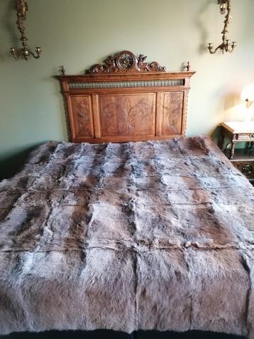 Wallaby pels deken 220*220 beschikbaar voor biedingen