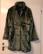 Super toffe apparte groene bont jas faux furr maat s/m, Ophalen of Verzenden, Zo goed als nieuw, Maat 38/40 (M), Groen