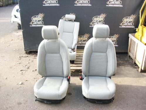 Discovery Sport L550 stoelen set kleur grijs leer Glacier, Auto-onderdelen, Interieur en Bekleding, Land Rover, Gebruikt, Ophalen of Verzenden