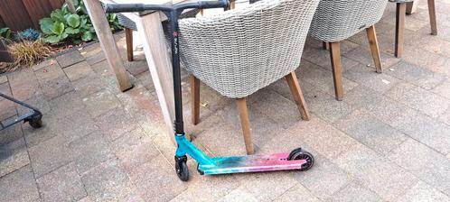 Stuntstep Slamm met helm, Fietsen en Brommers, Steps, Gebruikt, Overige typen, Ophalen