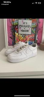 witte airforce, Ophalen of Verzenden, Zo goed als nieuw, Wit, Sneakers of Gympen