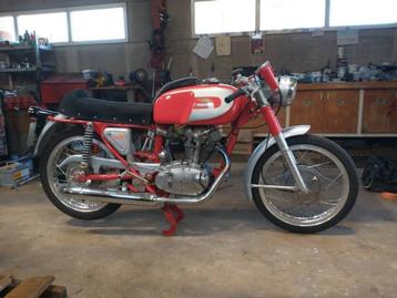 1967 Ducati 250 mk 3 beschikbaar voor biedingen