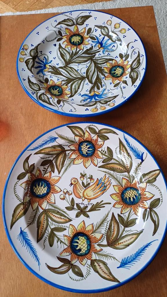 Vintage Spaanse sierborden - 2 Stuks, Antiek en Kunst, Antiek | Schalen, Ophalen of Verzenden