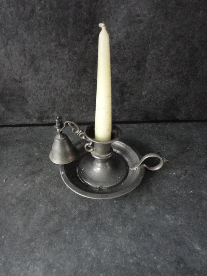 LEUKE BROCANTE KAARSENHOUDER/ KANDELAAR VAN TIN, Antiek en Kunst, Antiek | Tin, Ophalen of Verzenden