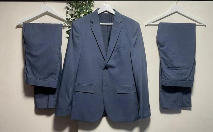 Slim fit H&M pak heren kerst feestdagen, Kleding | Heren, Kostuums en Colberts, Zo goed als nieuw, Maat 48/50 (M), Blauw, Ophalen of Verzenden