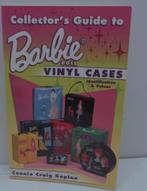 Gezocht: Barbie Doll Vinyl Cases Boek, Verzamelen, Poppen, Ophalen of Verzenden, Gebruikt
