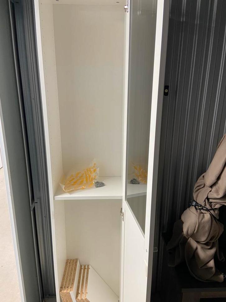 Billy boeken/vitrine kast(en) van ikea …Lees tekst!!, Huis en Inrichting, Kasten | Boekenkasten, Ophalen