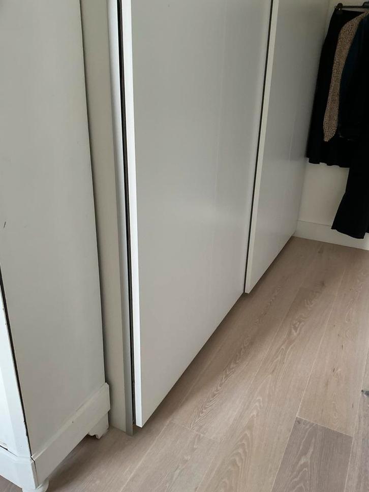 Ikea Hasvik schuifdeuren voor Pax kledingkast / 200x201, Huis en Inrichting, Kasten | Kledingkasten, Zo goed als nieuw, 200 cm of meer