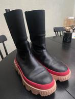 Stoere mooie MONCLER laarzen - maat 39,5, Kleding | Dames, Hoge laarzen, Zwart, Moncler, Ophalen of Verzenden