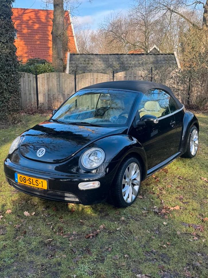 Volkswagen Beetle 1.6.   2003 Zwart, Auto's, Volkswagen, Bedrijf, Benzine, Cabriolet, Geïmporteerd, Zwart, Ophalen