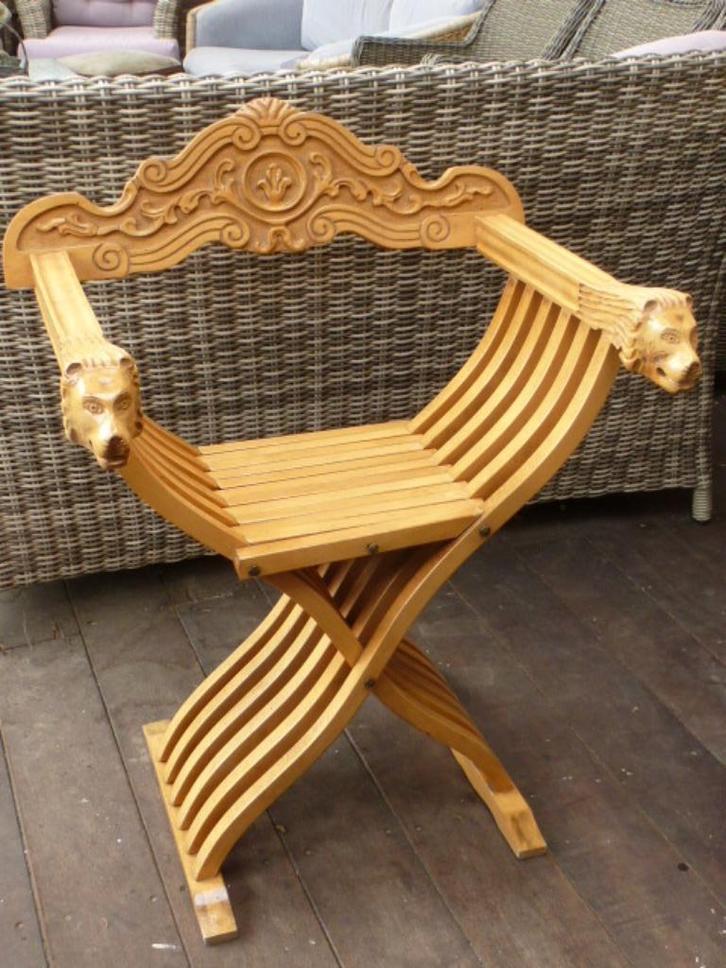 antieke Savonarola stoel of Dagobert stoel blank eiken, Antiek en Kunst, Antiek | Meubels | Stoelen en Banken, Ophalen