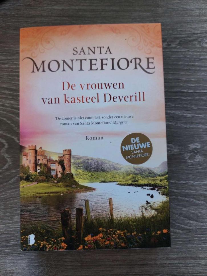 Santa Montefiore - De vrouwen van kasteel Deverill, Boeken, Romans, Zo goed als nieuw, Ophalen of Verzenden