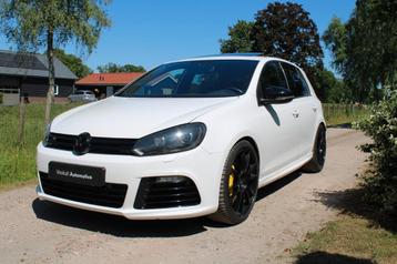 Volkswagen Golf R 2.0TSI 199KW 4-M 5DR 6-DSG 2012 Wit beschikbaar voor biedingen