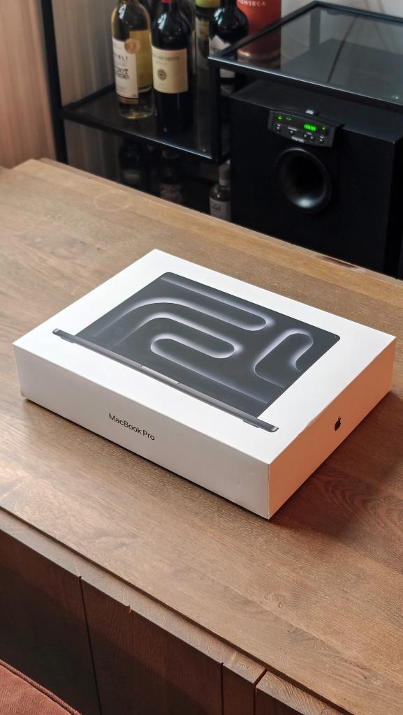 MacBook Pro 14 M3 Pro (100% accu) 18GB  512GB ZGAN, Computers en Software, Apple Macbooks, Zo goed als nieuw, MacBook Pro, Overige groottes