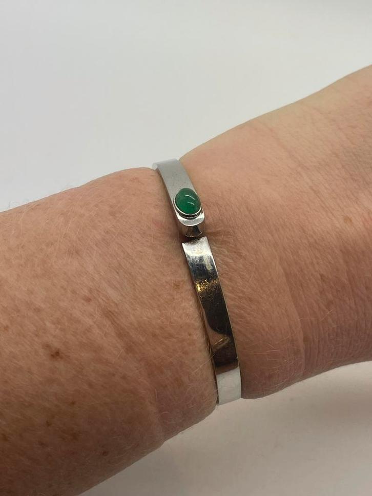 B721 Prachtige 800 zilveren armband groene steen, Sieraden, Tassen en Uiterlijk, Antieke sieraden, Armband, Zilver, Met edelsteen
