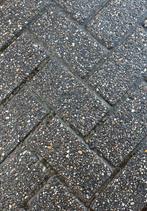 gebruikte betonklinkers antraciet/zwart, Tuin en Terras, Ophalen, Gebruikt, Klinkers, 10 m² of meer