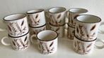 11 kopjes en schoteltjes Wedgwood Midwinter Wild Oats, Huis en Inrichting, Keuken | Servies, Ophalen, Gebruikt, Wedgwood, Kop(pen) en/of Schotel(s)