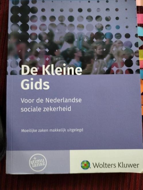 De Kleine Gids voor de Nederlandse sociale zekerheid 2023.2, Boeken, Wetenschap, Zo goed als nieuw, Sociale wetenschap, Ophalen of Verzenden