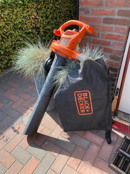 Black en Decker bladblazer/-zuiger, Tuin en Terras, Bladblazers, Gebruikt, Handgedragen, Elektrisch, Met opvangzak, Met versnipperfunctie