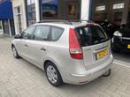 Hyundai i30 CW 1.6 CRDi Active Cool (bj 2009), Auto's, Hyundai, Voorwielaandrijving, Elektrische ramen, Gebruikt, Origineel Nederlands