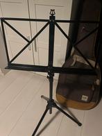 Muziekstandaard / Lessenaar - In hoogte verstelbaar, Ophalen, Gebruikt, Muziekstandaard, Gitaar