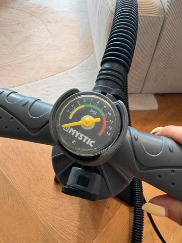 Mystic pump (kitesurf) beschikbaar voor biedingen