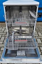 Zeer nette vaatwasser Bosch SMS46IW05N (vrijstaand) A+, Witgoed en Apparatuur, Vaatwasmachines, Ophalen of Verzenden