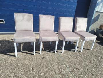 4 nieuwe zandkleur stoffen stoelen beschikbaar voor biedingen